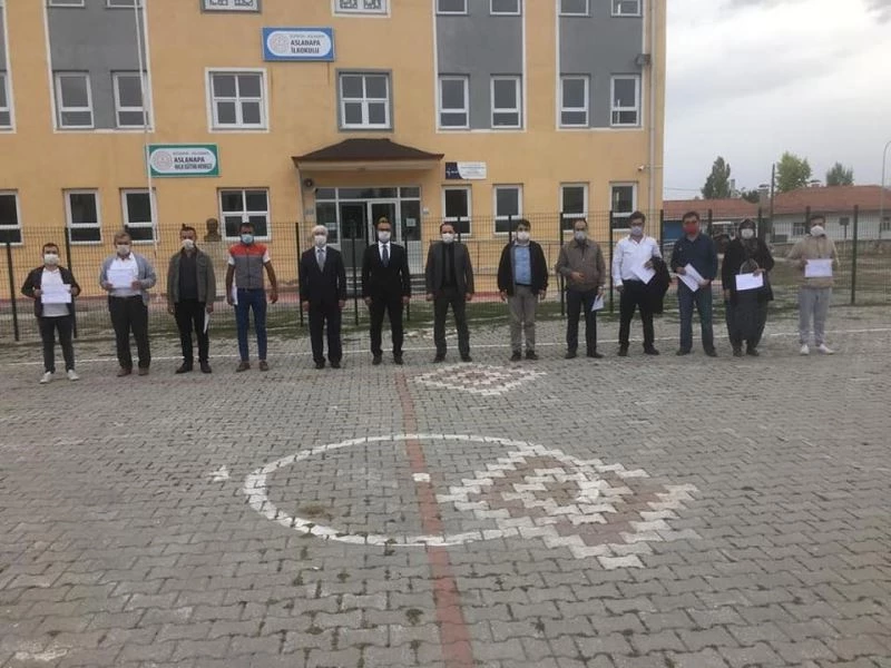 Aslanapa’da katı yakıtlı kalorifer ateşçiliği kursu açıldı
