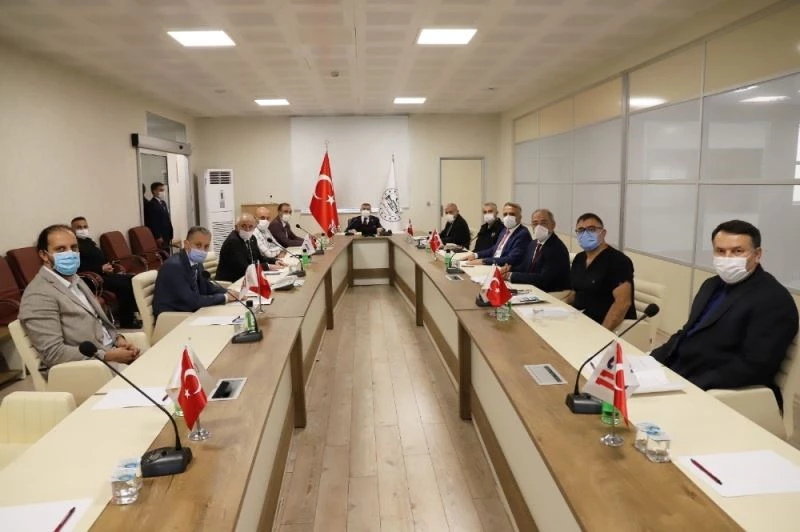 Pandemi kurulunun gündemi maske
