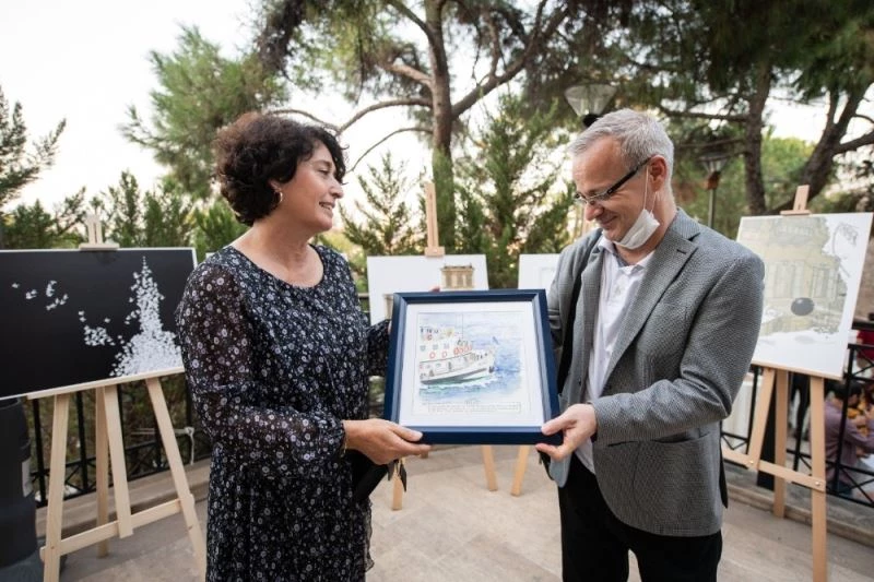 “Hey İzmirli” karikatür sergisi açıldı
