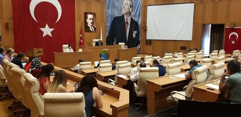 Baykan Soner Çetin, meclis toplantısına telefonla bağlandı
