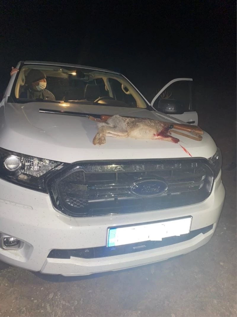 Arazi aracıyla far avı yapan 4 kişi yakalandı
