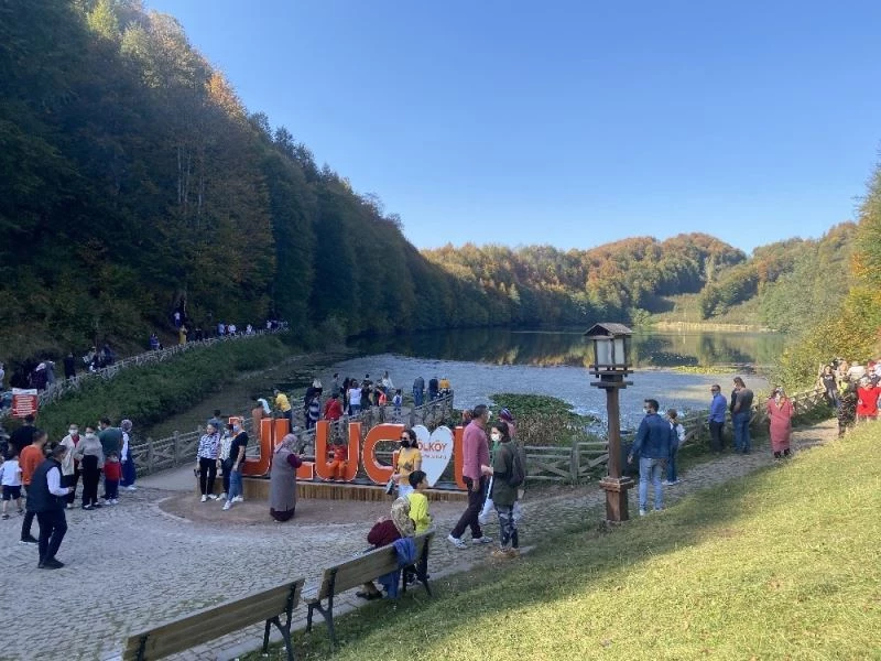 Ulugöl’e ziyaretçi akını
