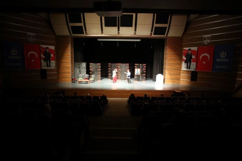 Gebzeliler Damat Adayları oyununa büyük ilgi duydu
