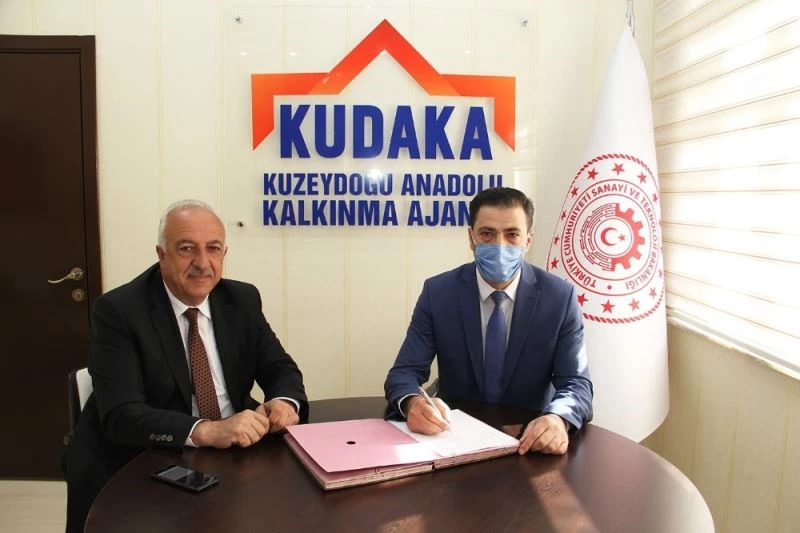 Üzümlü Sebze ve Meyve Kurutma tesisinin protokolü imzalandı
