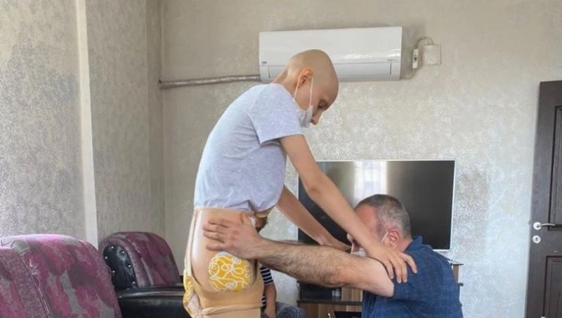 Sağ bacağını kaybetti umudunu kaybetmedi
