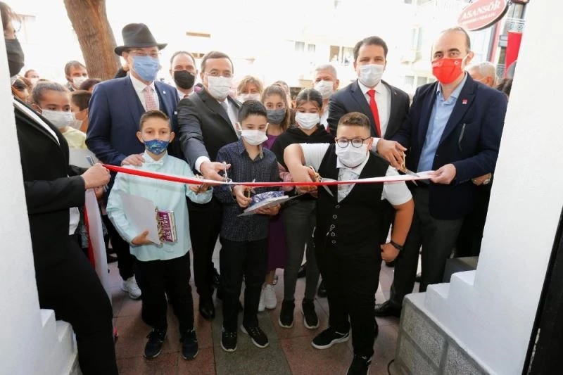 Konak’ta bilginin ışığı 7/24 yanacak
