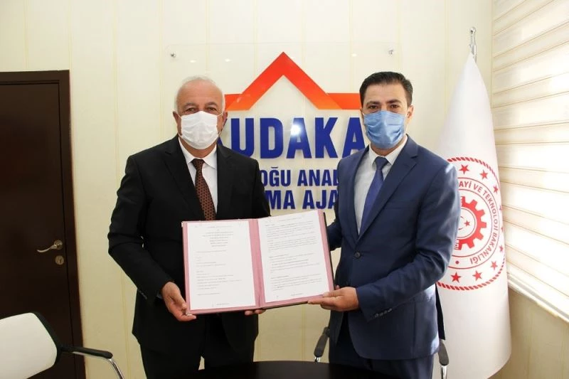 Üzümlü Sebze ve Meyve Kurutma Tesisinin protokolü imzalandı
