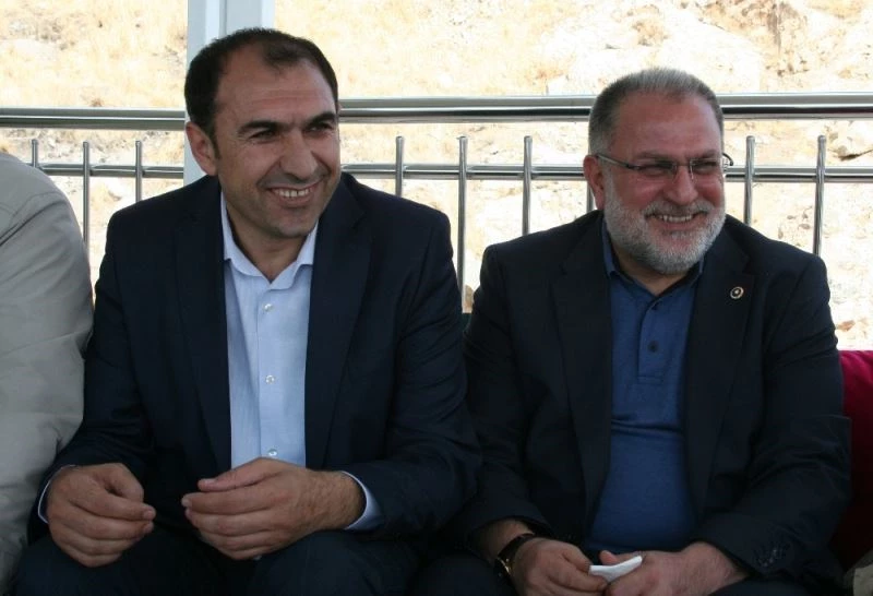 Başkan Berge: Van’ımız için en büyük müjde Kapıköy’ün açılmasıdır”
