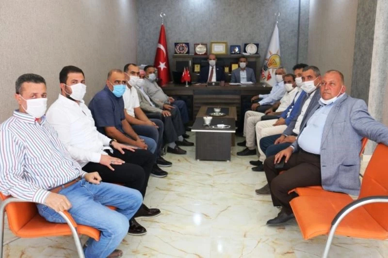 Yalçınkaya Ak Parti ilçe teşkilatını ziyaret etti
