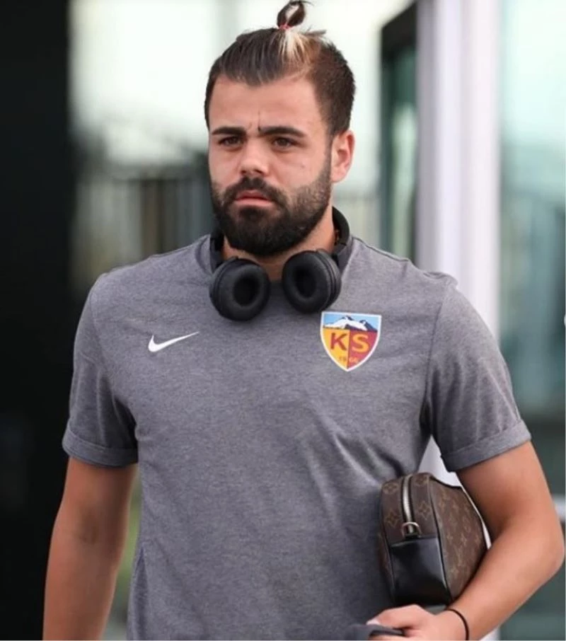 Hasan Hüseyin Acar: 