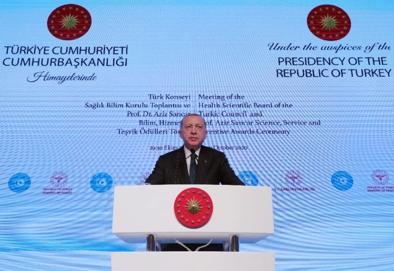 Erdoğan: “Salgın sürecinde dayanışma konusunda başta gelişmiş ülkeler olmak üzere dünya iyi bir sınav veremedi”
