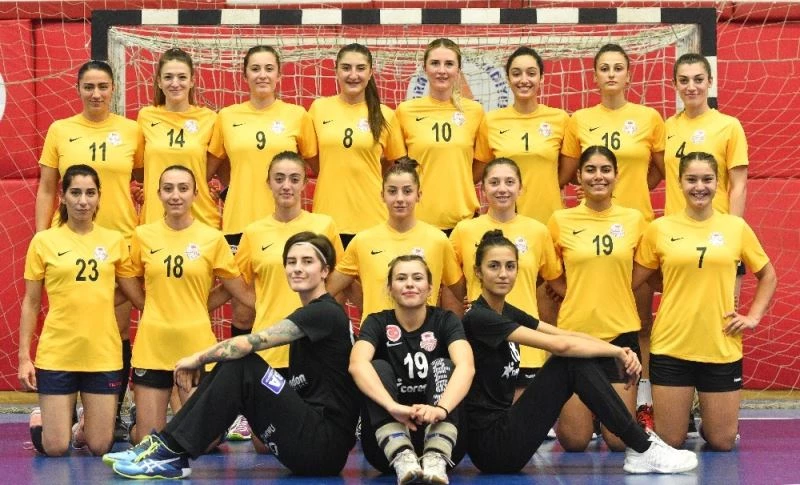 Hentbolcular zorlu Kasım ayına hazırlanıyor
