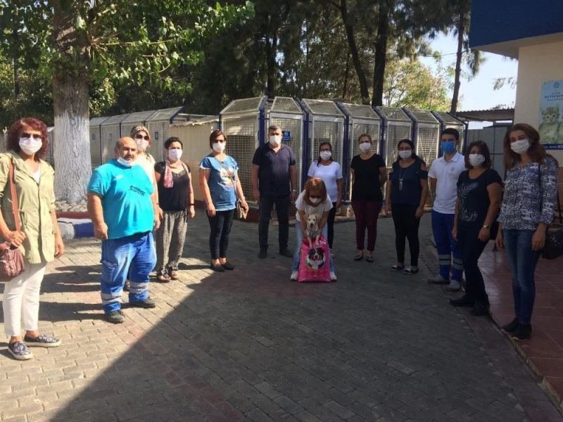 Aydın’da hayvanat bahçesi ve barınaklar ziyaretçi akınına uğradı
