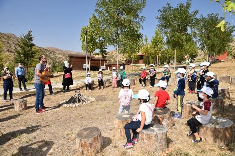 Sille Tabiat Okulu, öğrencilere kapılarını açtı
