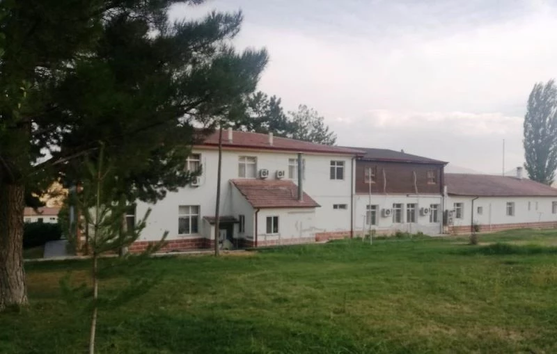 Sultansuyu Harasında riskli yapılar yıkılıyor
