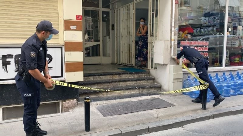 İstanbul’un göbeğindeki berber dükkanında bir garip olay: 6 gözaltı
