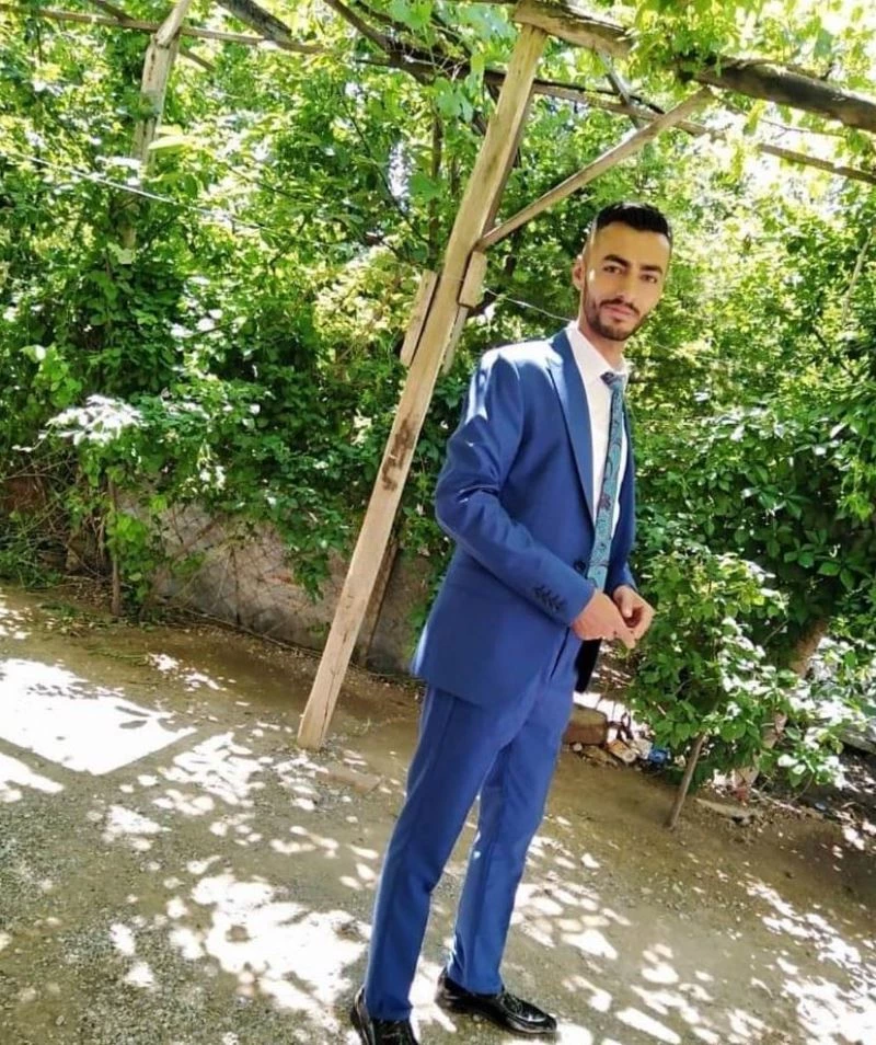 Bunalıma giren adam intihar etti
