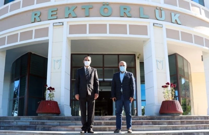 Muş İl Milli Eğitim Müdürü Kıvanç’tan MŞÜ Rektörü Polat’a iade-i ziyaret
