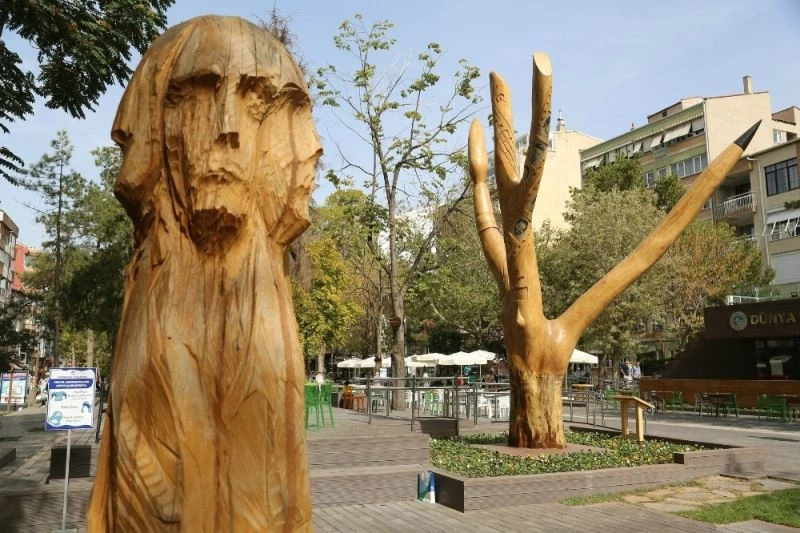 Eskişehir’de ’Kültür ve Sanat Çınarı’ açıldı
