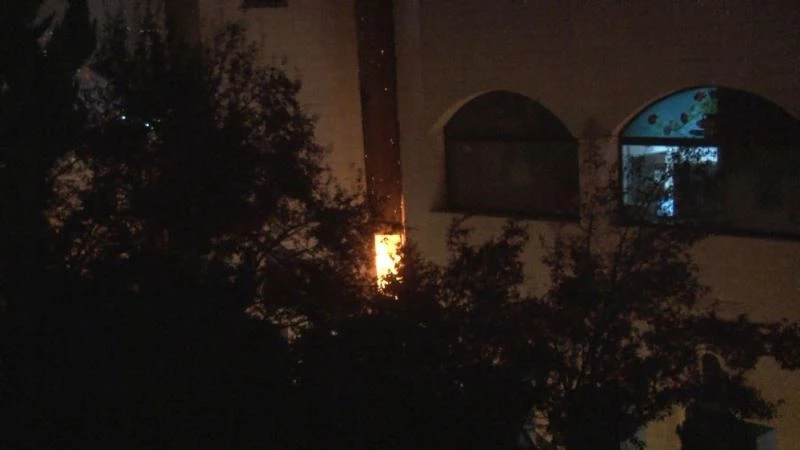 Estergon Kalesi alev alev yandı
