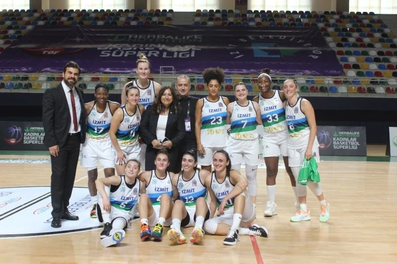 Kadınlar Basketbol Süper Ligi: İzmit Belediyespor: 103 - Birevim Elazığ İl Özel İdare: 64

