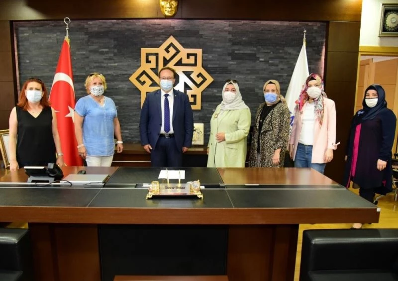 Hünerli ellerin ürünleri satışa sunuldu
