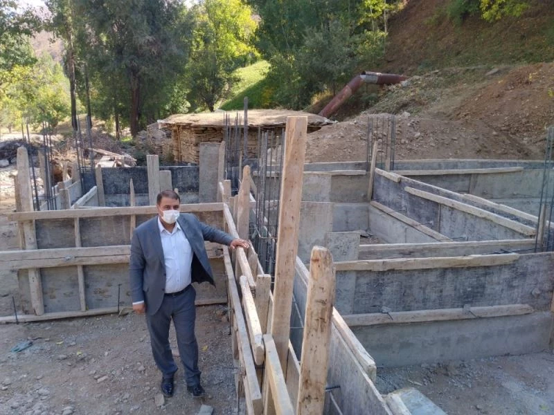 Bahçesaray Çatbayır İlkokulu ile Papatya mezrasının köprü temelleri atıldı
