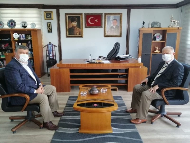 Kaymakam Çorumluoğlu, Türk Metal’i ziyaret etti
