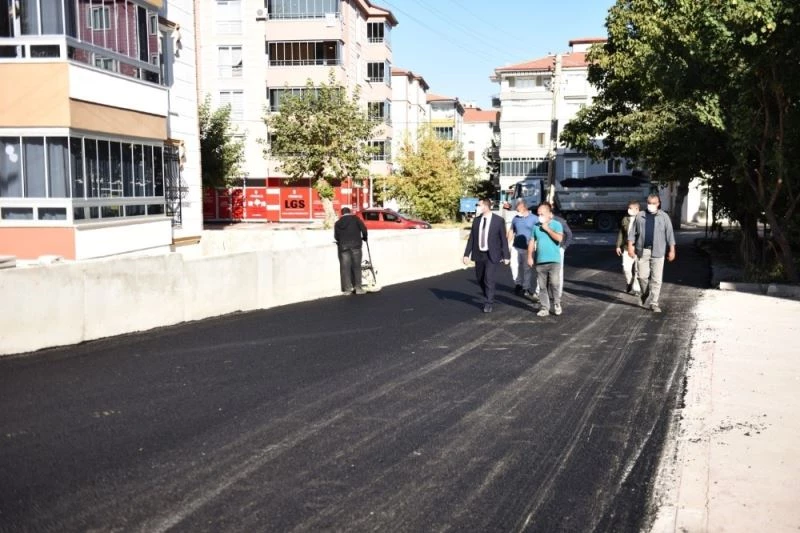 Turhal’da yol çalışmalarına hız verildi
