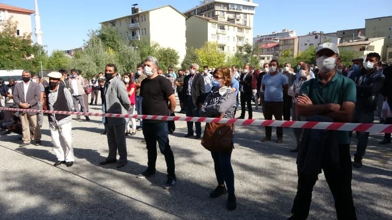 Muş MEM’e alınacak hizmetli ve güvenlik görevlisi alımı kura çekimiyle belirlendi
