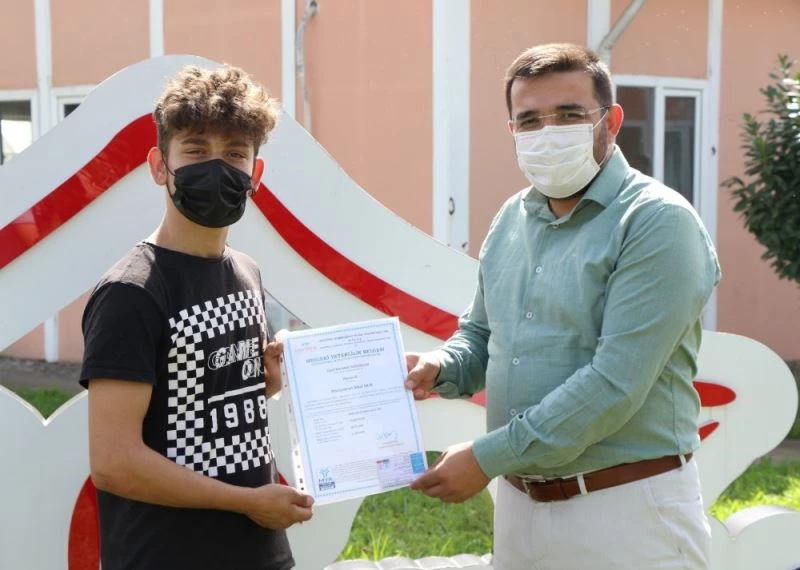 Beyaz kalplerde hazırlanarak uluslararası belge kazandılar
