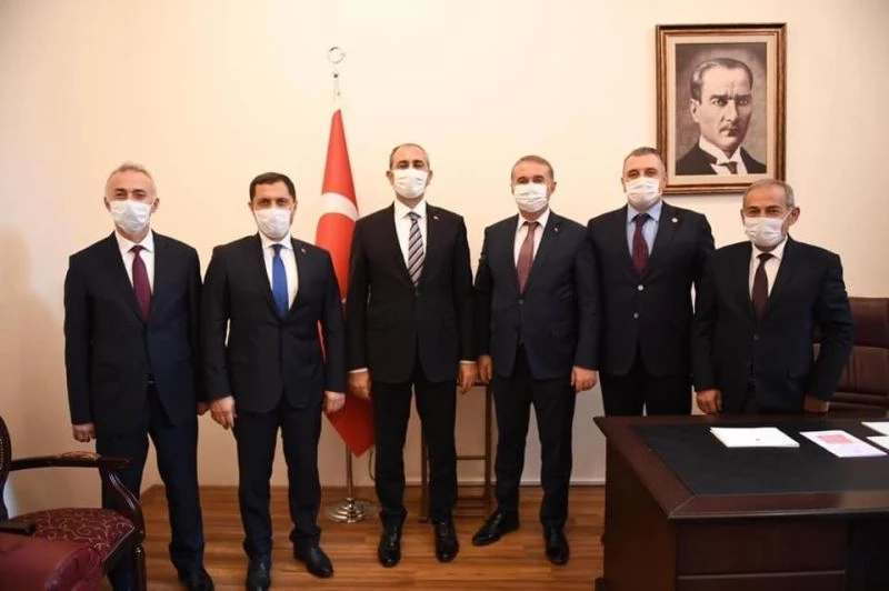 Kesmekaya açıkladı: Taşınması planlanan cezaevinin yerine vizyon proje
