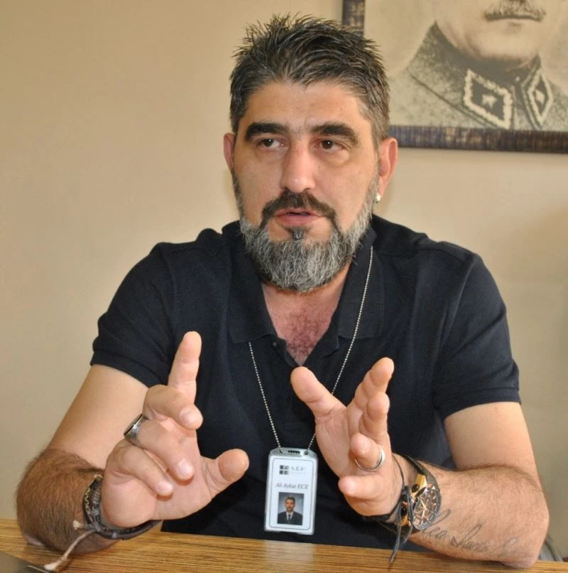 Jeoloji mühendisinden ‘Hasarlı binalara girmeyen’ uyarısı
