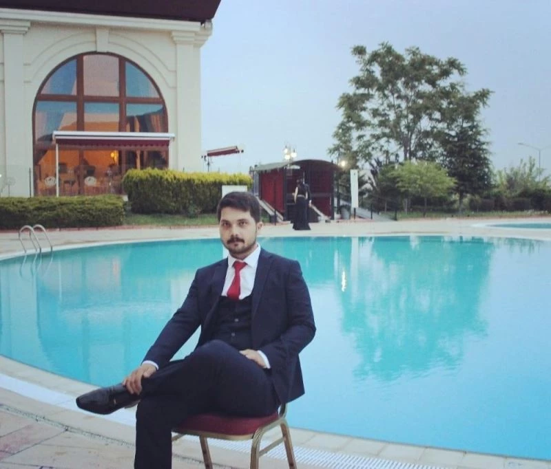 Komşunu silahla yaraladı
