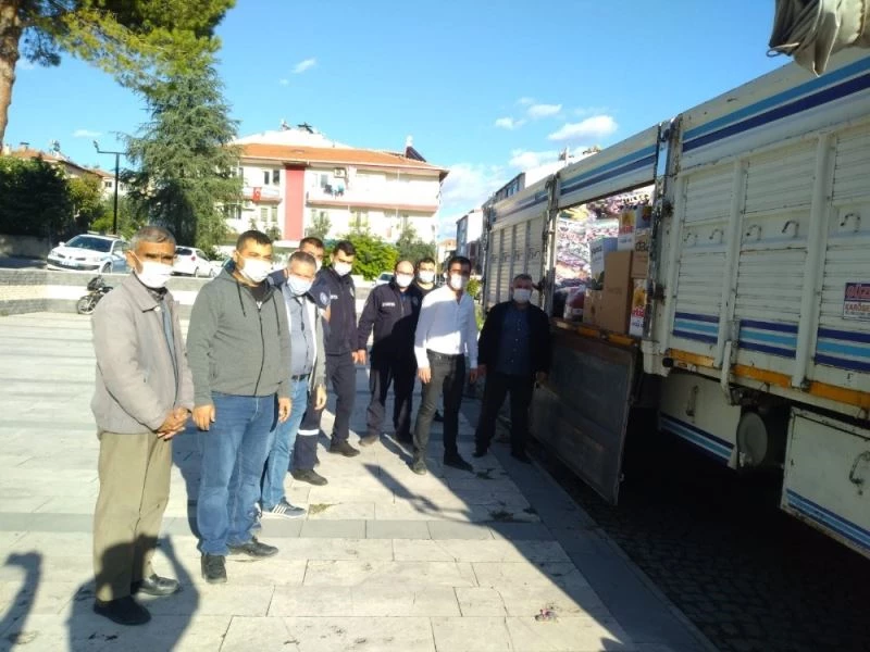 Selendililer depremzedeler için birlik oldu
