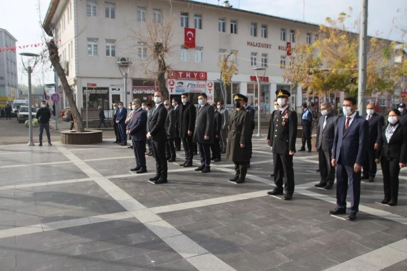 Atatürk’ün ebediyete intikalinin 82. yıldönümü

