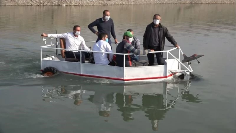 Sondaj ustası hem karada hem suda gidebilen kayık geliştirdi

