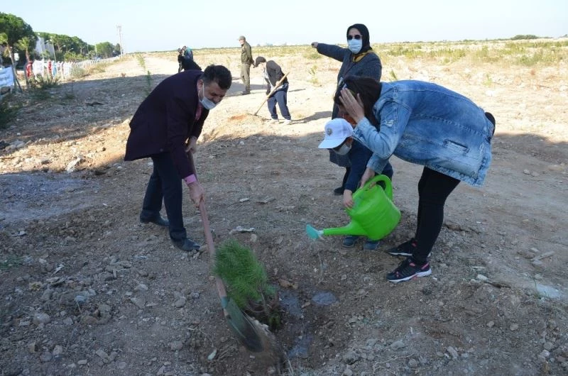 Didim’de ağaçlandırma seferberliğine destek olundu
