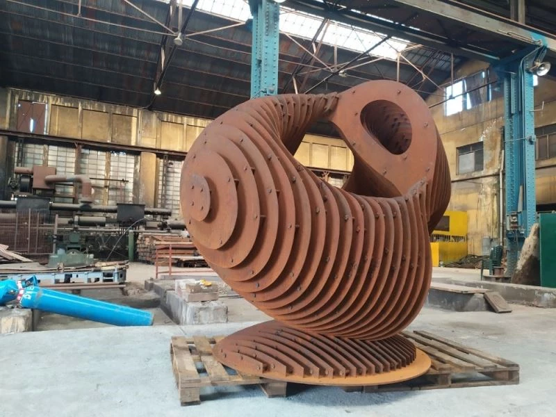 Tarihi tersane atölyesinde çağdaş sanat eserleri üretildi
