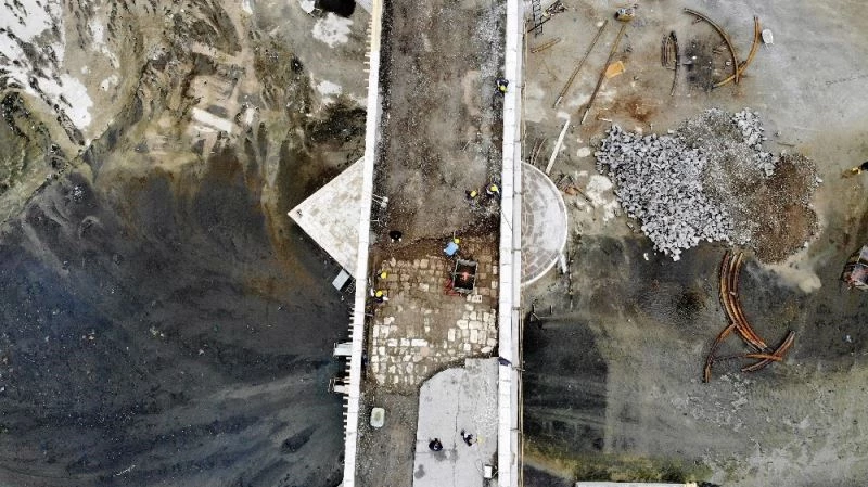 Asfaltın altından 770 yıllık tarih çıktı
