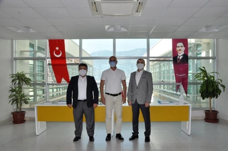 SGK, kayıtdışı istihdamla ilgili meslek kuruluşları ve STK’ları bilgilendirdi
