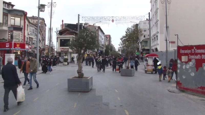 Sigara içme yasağıyla beraber yerlerde izmaritler azaldı
