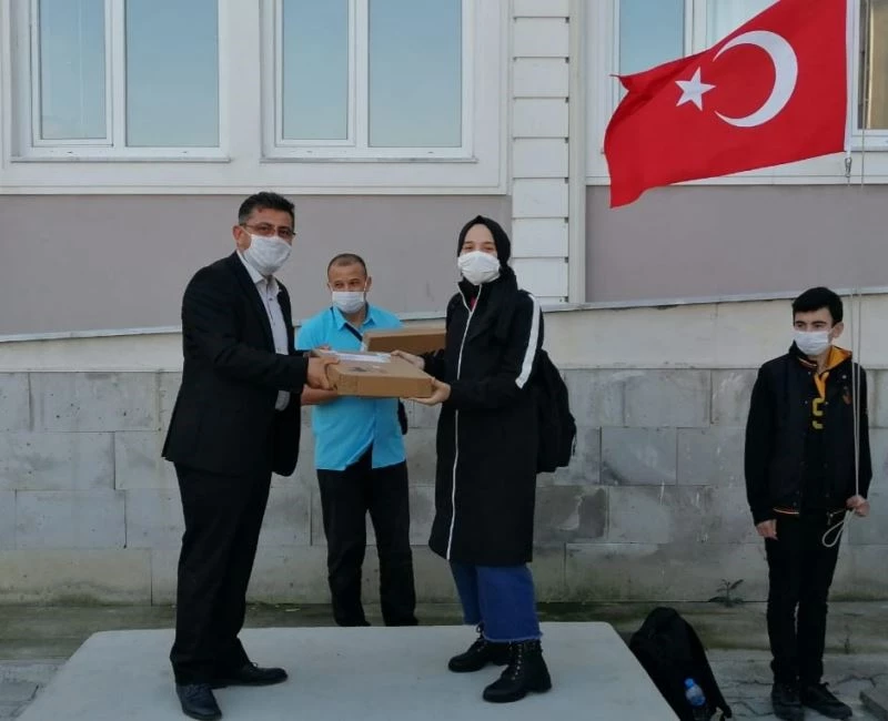 Sinoplu genç avukattan örnek davranış
