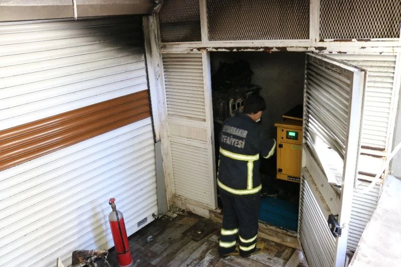 Elektrik panosunda çıkan yangın paniğe neden oldu
