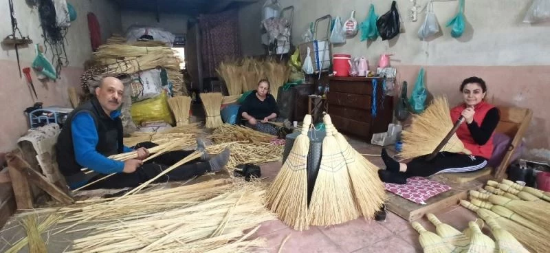 Teknoloji ot süpürgesini unutturamadı
