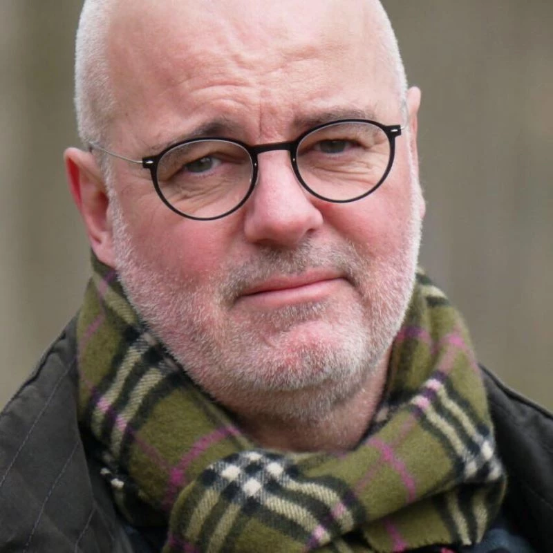 Prof. Dr. Stefan Hockertz: 