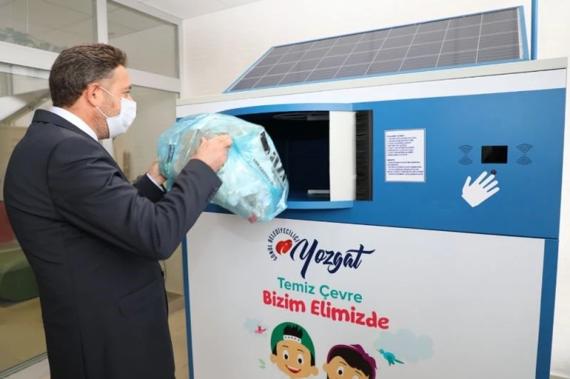 Geri dönüşebilir atıklar ekonomiye kazandırılacak
