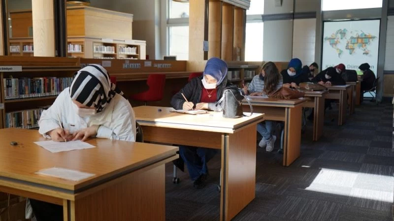 Yazarlık kursları için yazılı mülakat yapıldı
