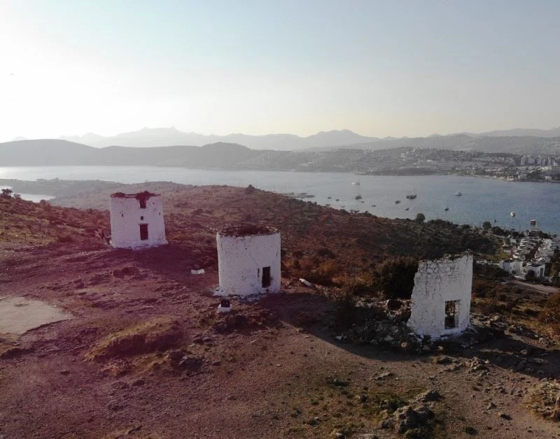 Bodrum’da 300 yıllık tarihi değirmenlerde utanç verici görüntüler
