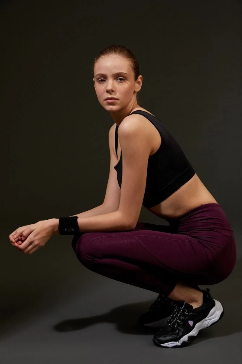 Aktif ve şık tayt modelleri
